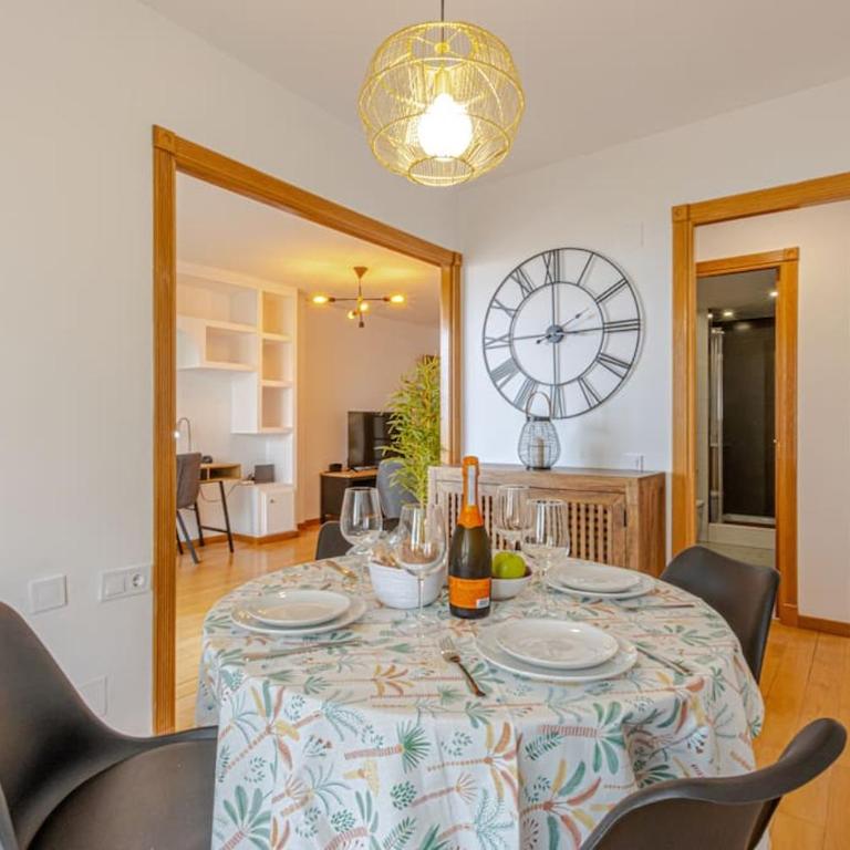 Beautiful apartament with sea views - Two-Bedroom Apartment - 9