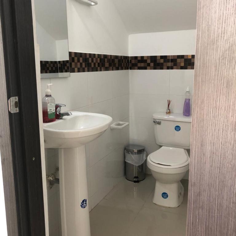 Casa Esquina Condominio Diomedes Daza Valledupar - Casa de 3 dormitorios - 18