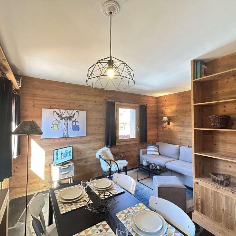 Studio cosy proche pistes - 4 pers. - FR-1-180-599 - Appartement - 17