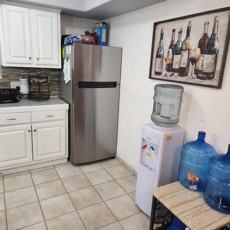3 bedroom townhouse w garage blocks from the beach - Casa de 3 dormitorios - 19