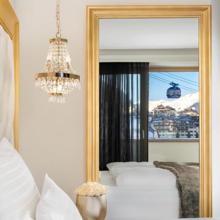Schlosshotel Ischgl 5-Sterne Superior - Superior Doppelzimmer - 4