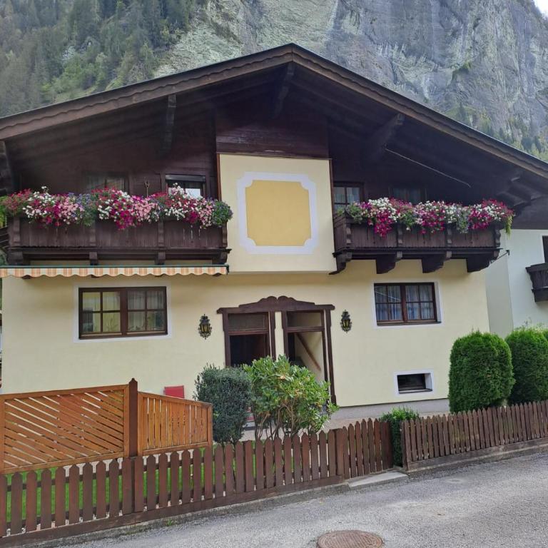 Ferienwohnung Rohrmoser mit 1 Schlafzimmer - Apartment mit 1 Schlafzimmer - 1