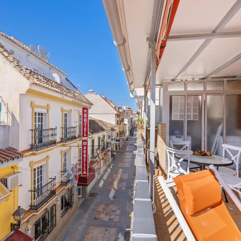 Fuengirola plein centre, 100 m de la plage ! - Two-Bedroom Apartment - 14