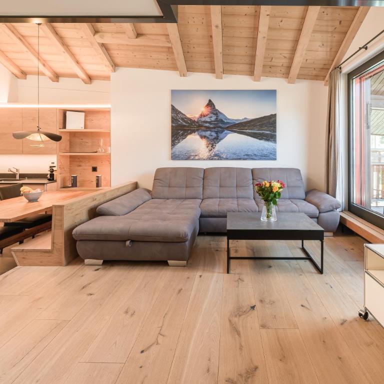 Haus Beta by Zermatt Premium Apartments - Two-Bedroom Attic Apartment with Matterhorn View - 5
