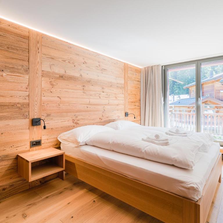 Haus Beta by Zermatt Premium Apartments - Two-Bedroom Attic Apartment with Matterhorn View - 40