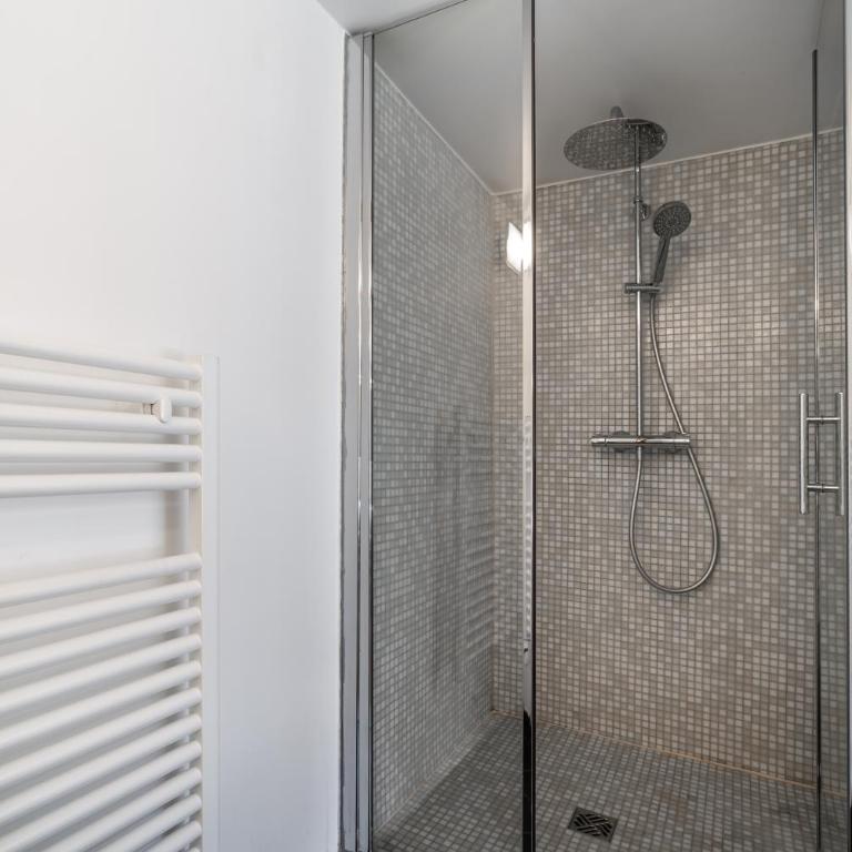 Haus Kirchplatz 4 by Zermatt Premium Apartments - Two-Bedroom Apartment with Matterhorn View (top floor) - 14