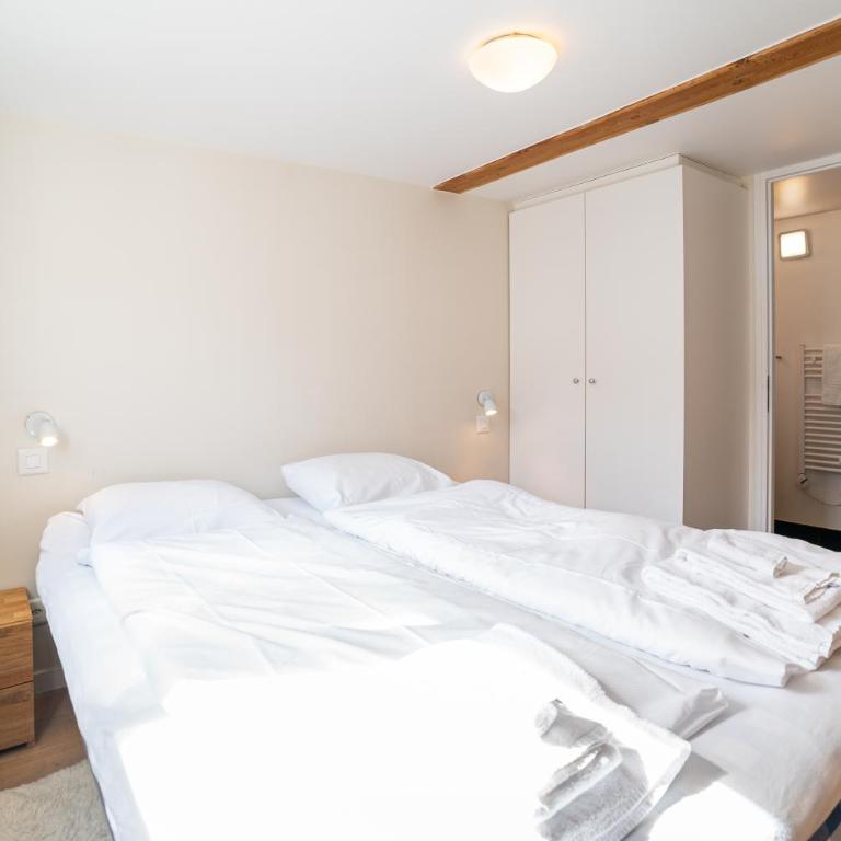 Haus Kirchplatz 4 by Zermatt Premium Apartments - Two-Bedroom Apartment with Matterhorn View (top floor) - 21