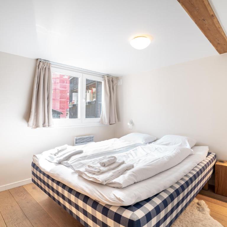 Haus Kirchplatz 4 by Zermatt Premium Apartments - Two-Bedroom Apartment with Matterhorn View (top floor) - 28