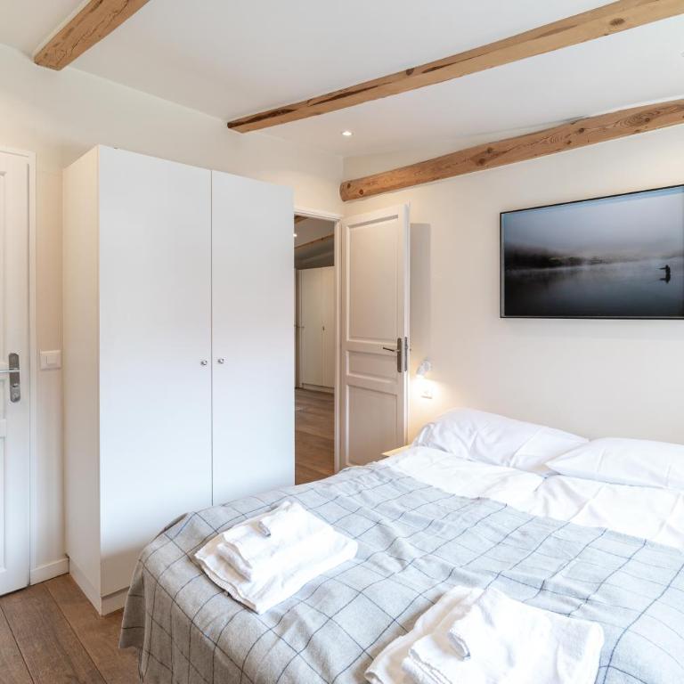 Haus Kirchplatz 4 by Zermatt Premium Apartments - Two-Bedroom Apartment with Matterhorn View (top floor) - 36