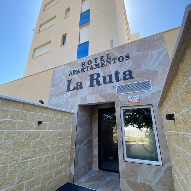 Apartamentos La Ruta - Double Room with Terrace - 1