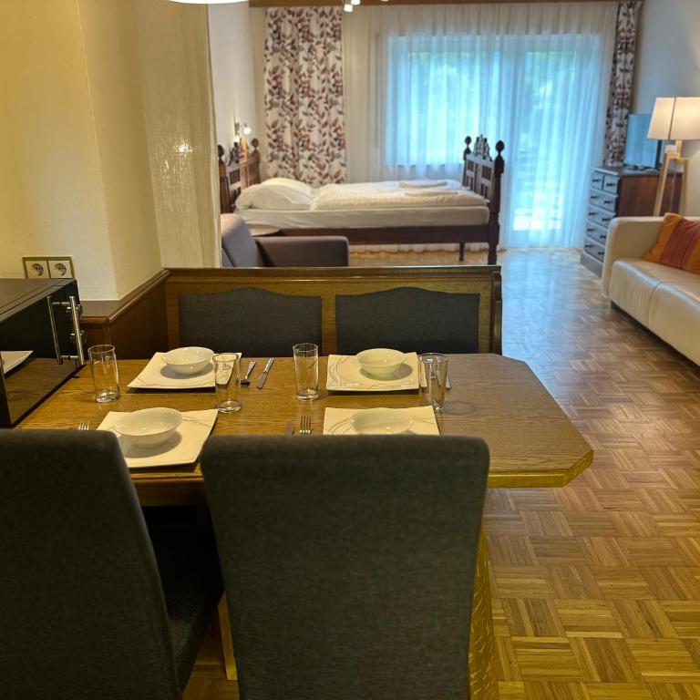 Haus Wenger Mountain View & Swimming Pool - Studio Apartment - 2