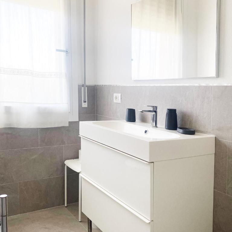 Enjoy Pisa - Double Room with Private Bathroom - 6