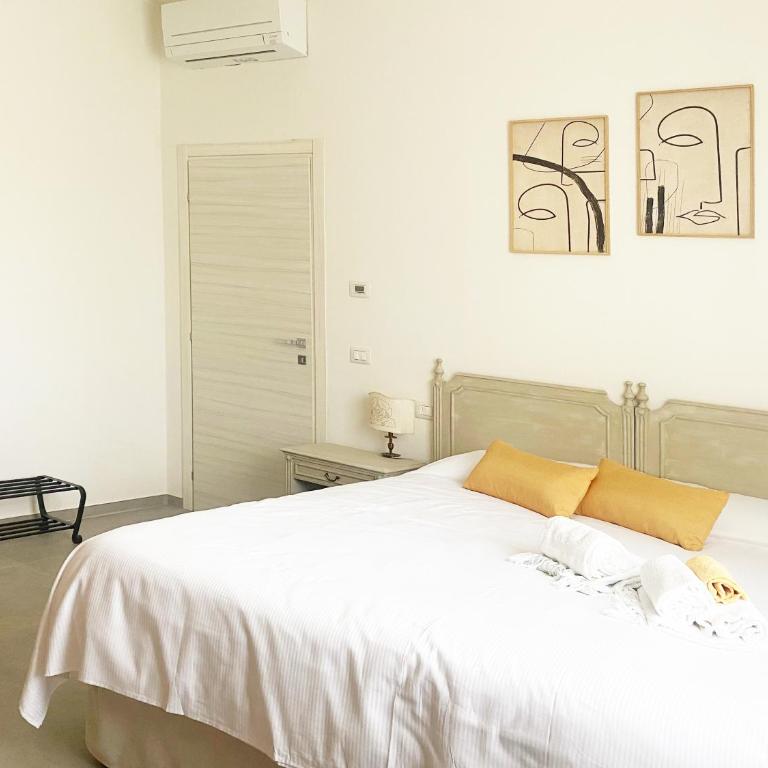 Enjoy Pisa - Double Room with Private Bathroom - 2