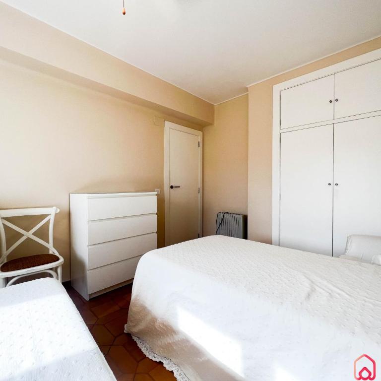 El Capricho - Three-Bedroom Apartment - 26