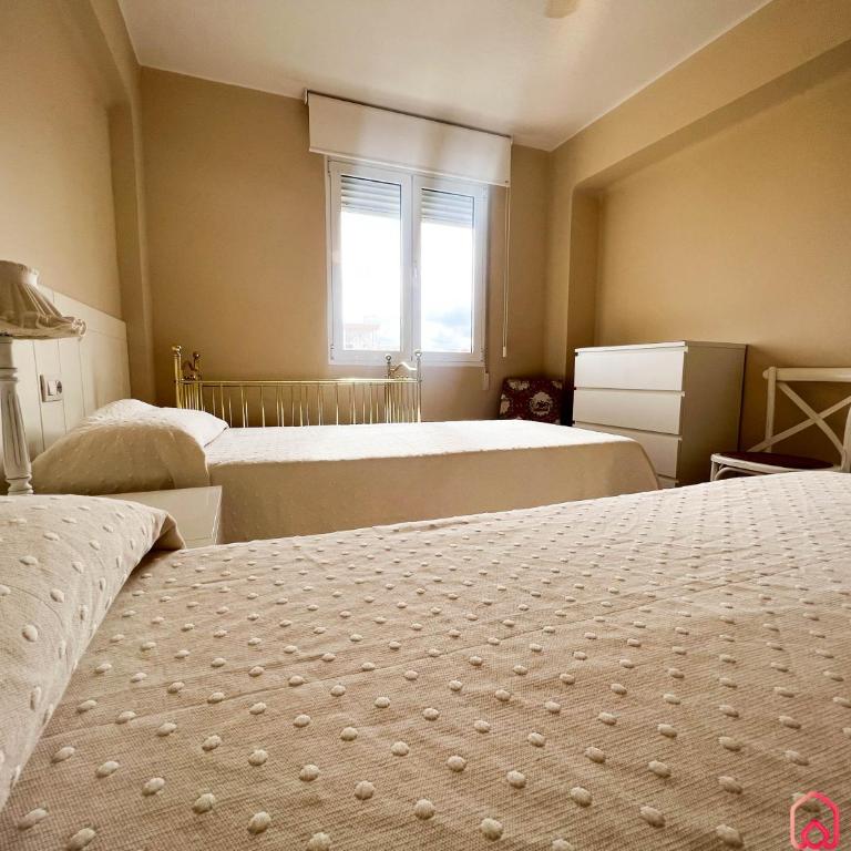 El Capricho - Three-Bedroom Apartment - 28