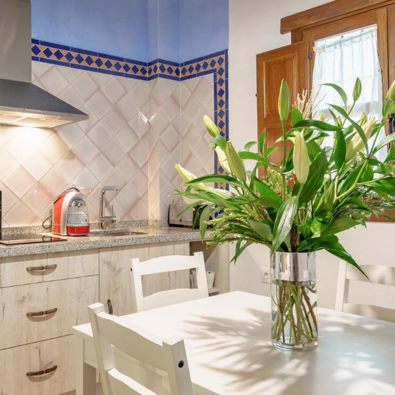 SUITES CASA DE LAS COLUMNAS - Family Studio - 2