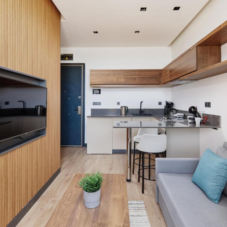 Bayview Hills Luxury Residences - Deluks Suite sa Pogledom na More - 3
