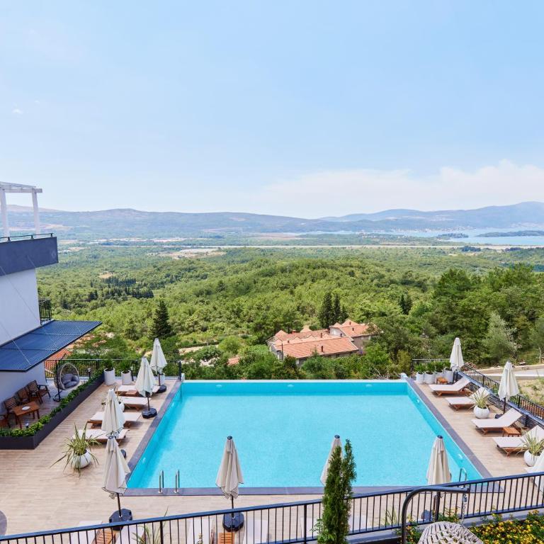 Bayview Hills Luxury Residences - Apartman Tipa "Suite" sa Bračnim Krevetom (Queen-size) i Pogledom na More - 1