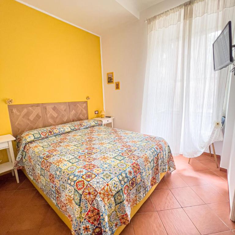 Giallo Napoli - Casa con 1 Camera da Letto - 1
