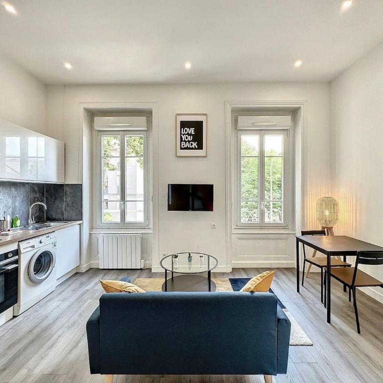 Appartement confortable Lyon Part Dieu Felix 1 - Appartamento con 1 Camera da Letto - 1
