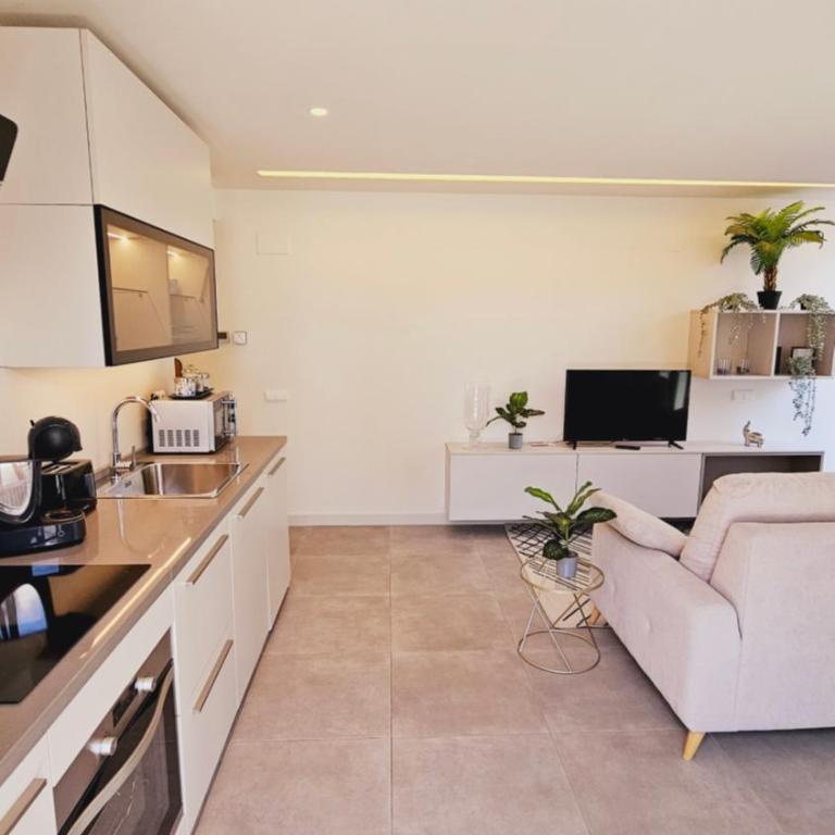 Nogalera Quintessence Apartment with private parking BY NAMASTE ELITE - Apartment - 27