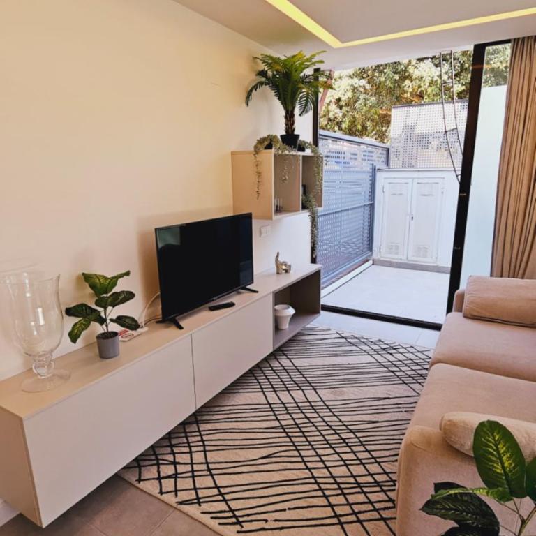 Nogalera Quintessence Apartment with private parking BY NAMASTE ELITE - Apartment - 12