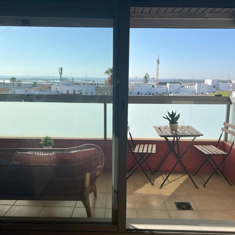GATU PREMIUM Marismas, terraza, parking, piscina común y aire acc , " Preferente mayores de 25 años y familias " - Apartamento con terraza - 6