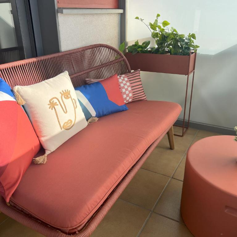 GATU PREMIUM Marismas, terraza, parking, piscina común y aire acc , " Preferente mayores de 25 años y familias " - Apartamento con terraza - 5