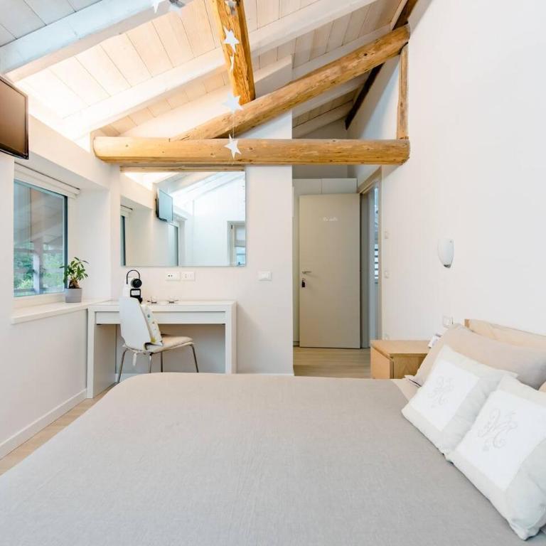 B&B Il Piccolo Principe room and breakfast - Camera Matrimoniale con Balcone - 1