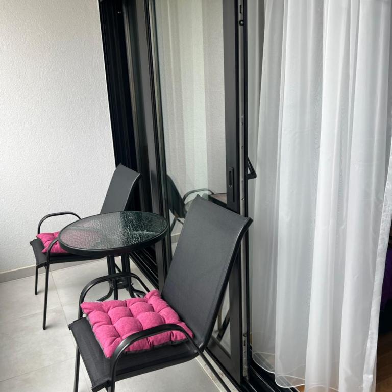 Apartman Sun - Studio Apartment with Balcony - 8