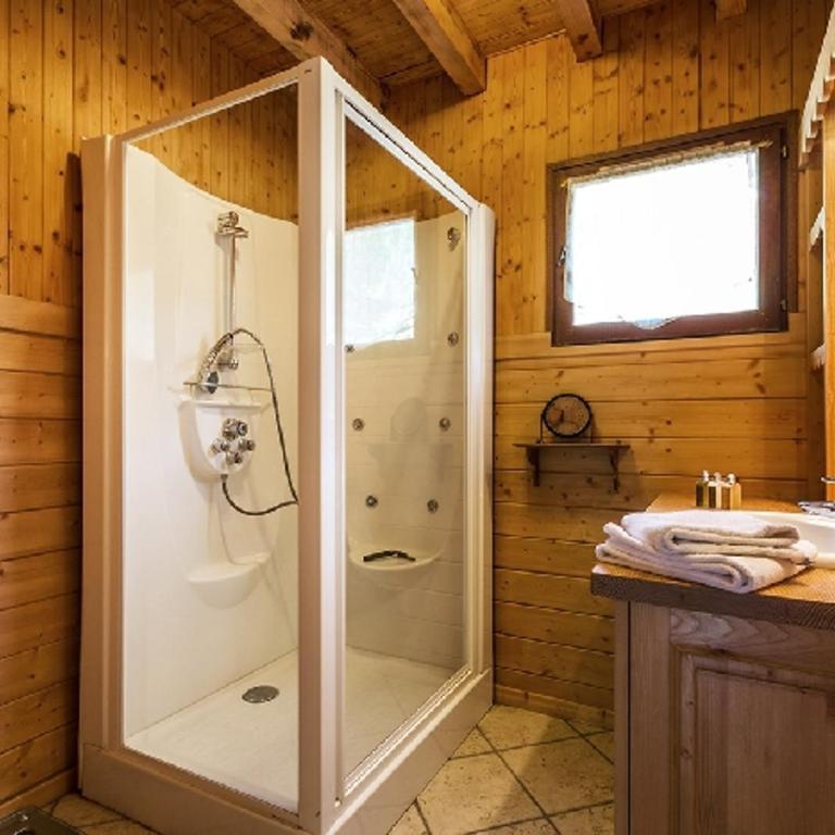 Chalet 10 pers à La Clusaz - 5 ch - Calme - Cheminée - Animaux admis - Parking - FR-1-437-73 - Chalet (10 Adultes) - 11