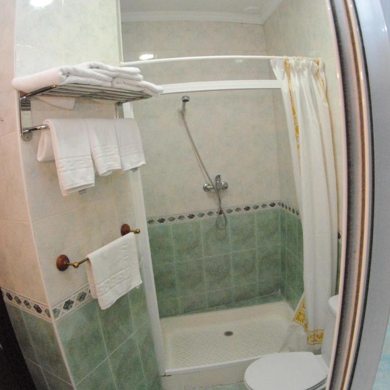 Hostal San Francisco - Habitación Doble - 2 camas - 2