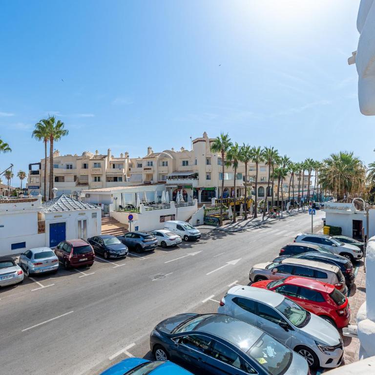 Apartment in Puerto Marina with Sea Views, FIRST LINE, Holiday Rentals Apartment - Two-Bedroom Apartment - 18
