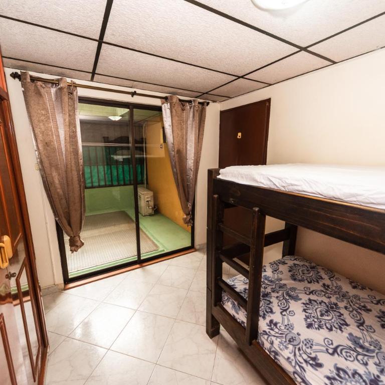 Lindo y Amplio apto al lado del parque del ingenio - Apartamento de 2 dormitorios - 10
