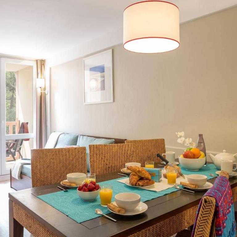 Résidence Pierre & Vacances Les Jardins de la Côte d'Opale - Appartement 1 Chambre avec Coin Nuit dans Alcôve et Terrasse ou Balcon (6 Personnes) - 3