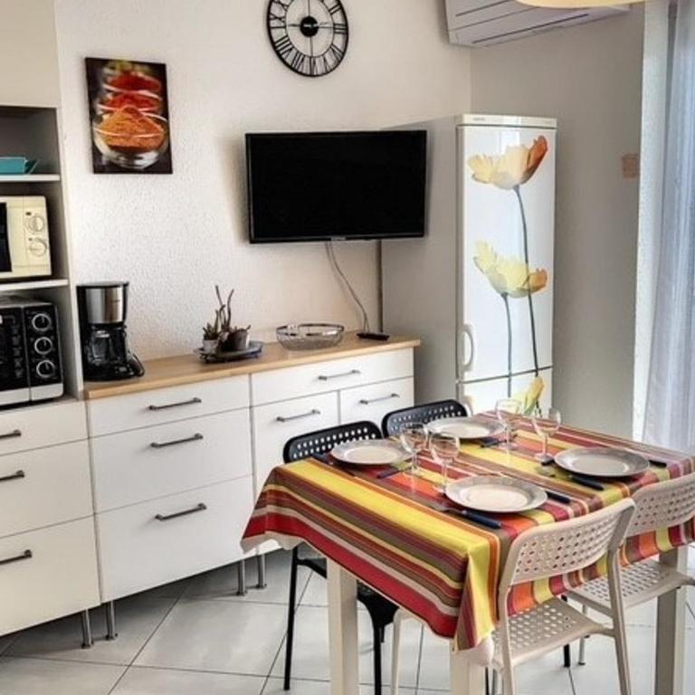 Appartement lumineux 26m², climatisé, proche des Thermes - FR-1-503-93 - Studio - 6