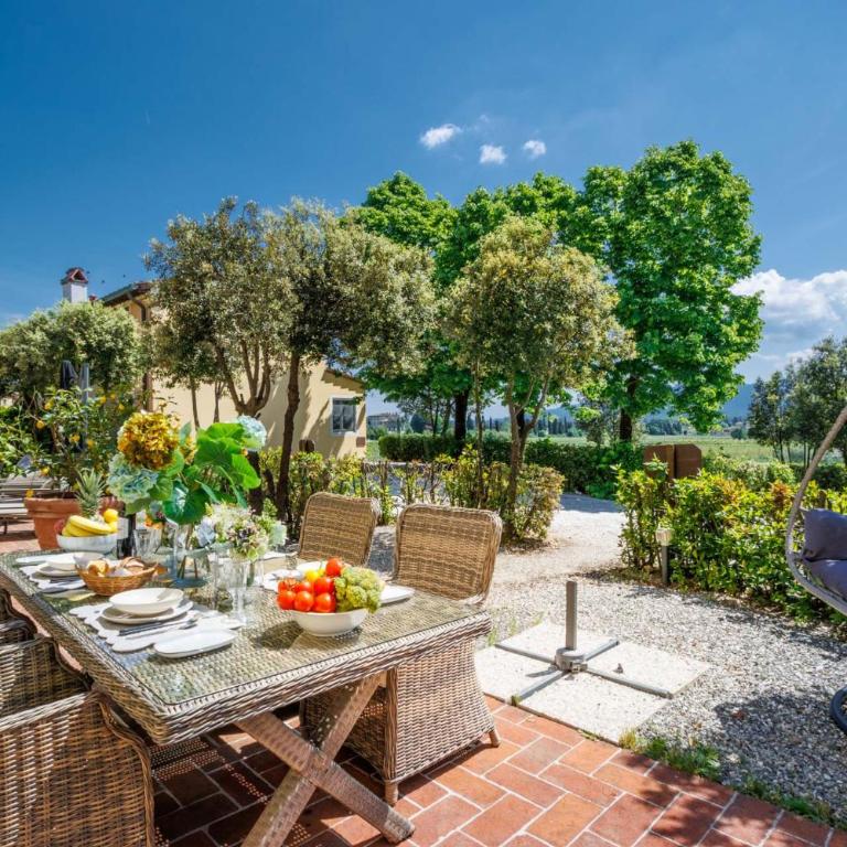 Elisa Farmhouse Apartment in Wine Resort in Lucca - Appartamento con 2 Camere da Letto - 1