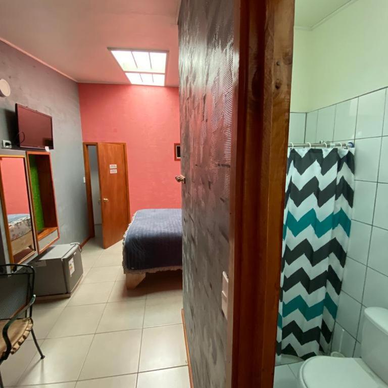 Hostal Boutique F - Habitación Doble Económica - 5