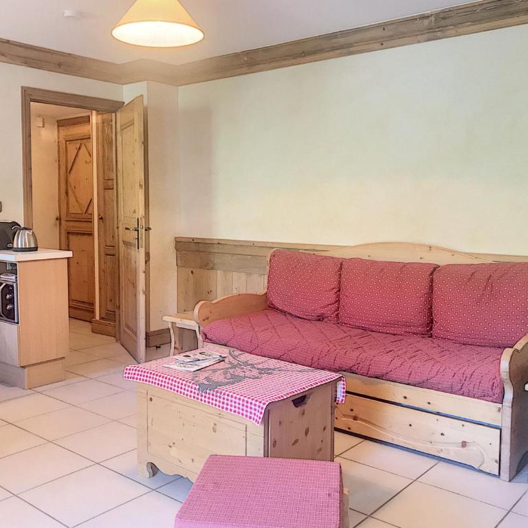 Appartement cosy au pied des pistes avec balcon et parking - FR-1-344-882 - Appartement - 13