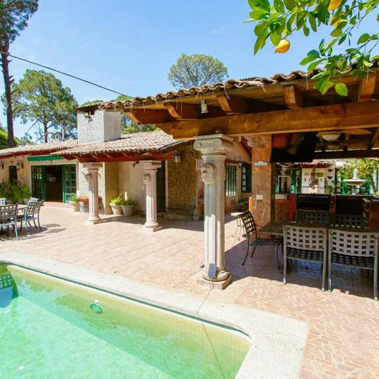 Casa en Avandaro, ideal para familias grandes! - Casa de 6 dormitorios - 1