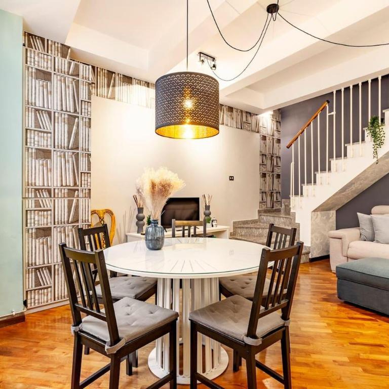 Design Villa with parking Navigli Milan sleeps5 - Camera Matrimoniale con Vista Parco - 1