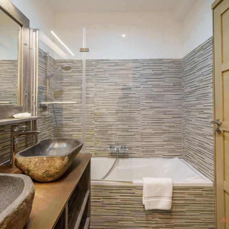 Alpe d'Huez Houses - Chez Stella - 3 chambres neuf plein centre - Appartamento con 3 Camere da Letto - 8