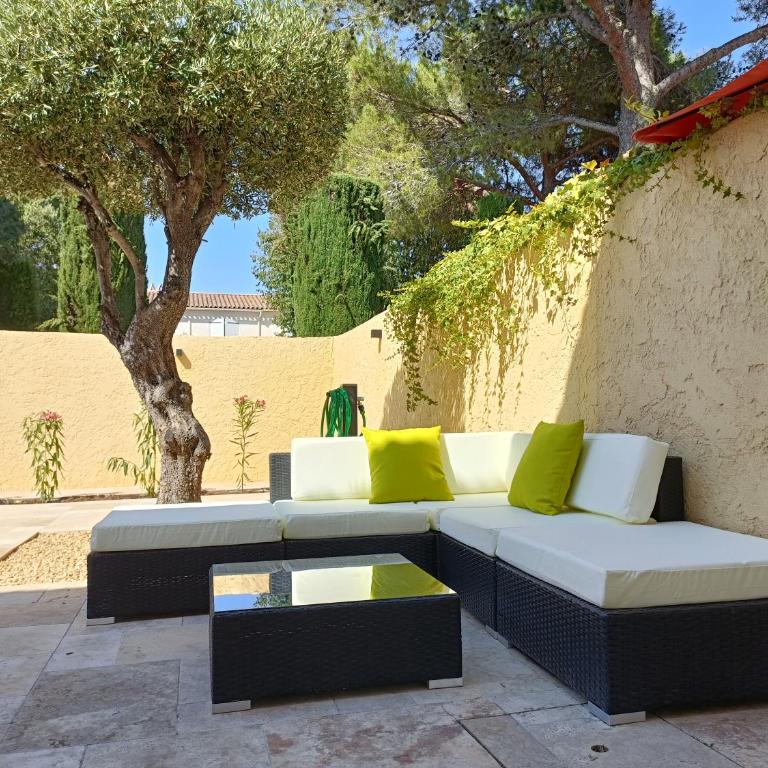 Belle maison mitoyenne de standing - Villa 2 Chambres - 15