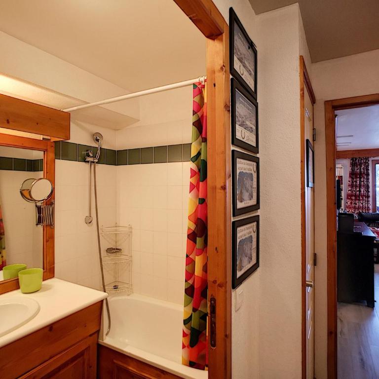 Beau 3 pièces, 2 chambres, accès direct pistes - FR-1-178-165 - Apartment (6 Adults) - 12