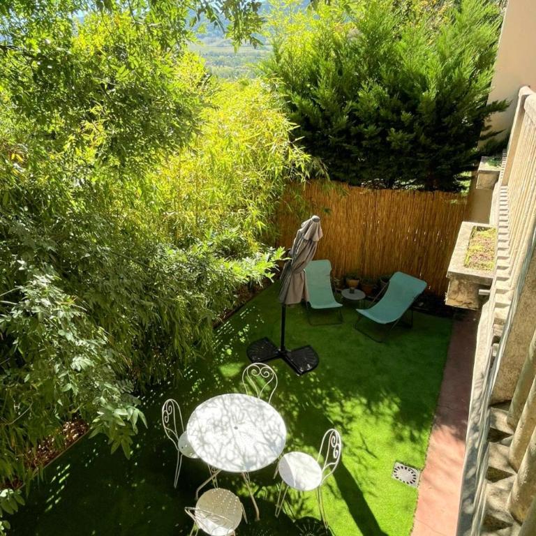 Les Bambous - Rez de jardin Millau Centre - Parking privatif, wifi - Appartement 1 Chambre - 7