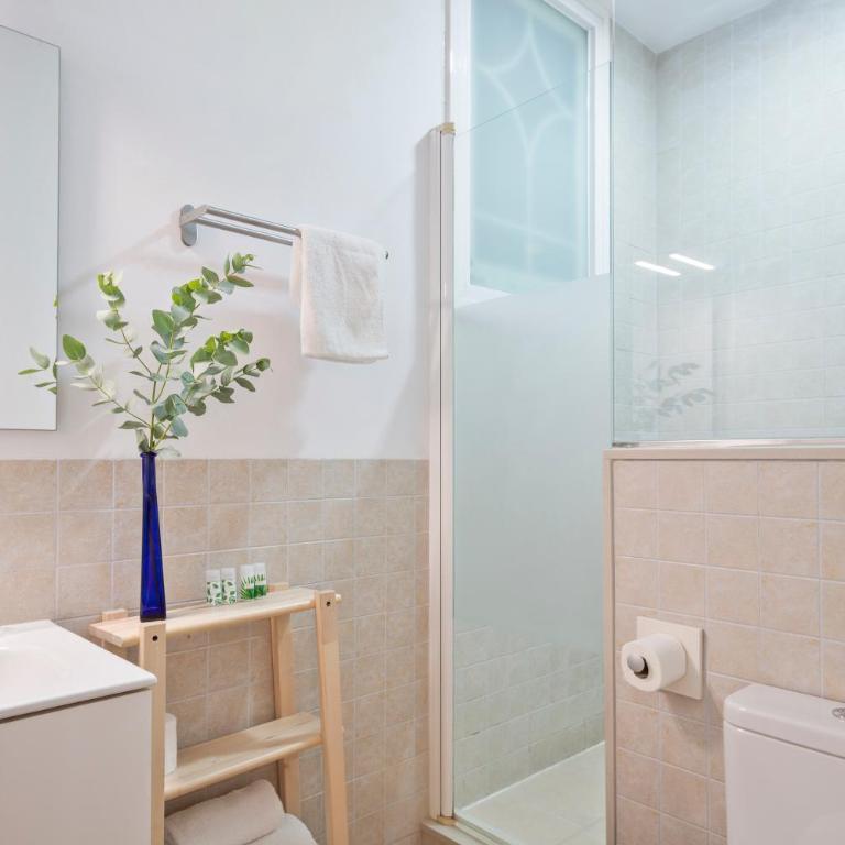 Citytrip Barceloneta Beach - Deluxe One-Bedroom Apartment - Psg Colom Street 3 - 11