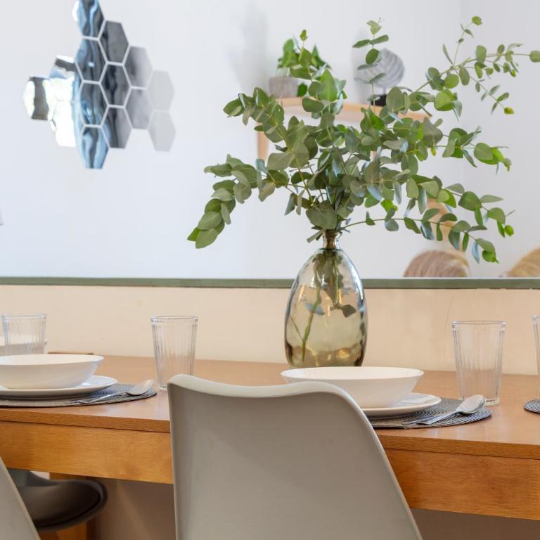 Citytrip Barceloneta Beach - Deluxe One-Bedroom Apartment - Psg Colom Street 3 - 5