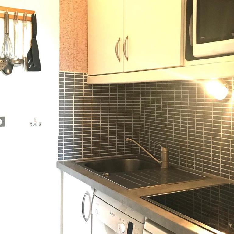 Appartement lumineux, accès pistes, balcon - FR-1-181-2453 - Appartement - 3