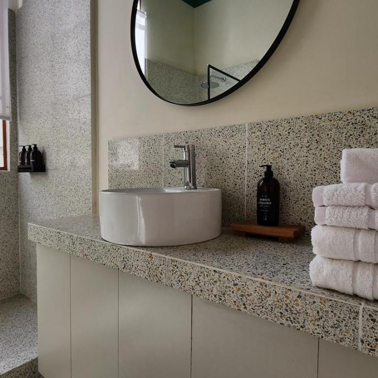 Casa Par Grand Suites - Habitación Doble con balcón - 4