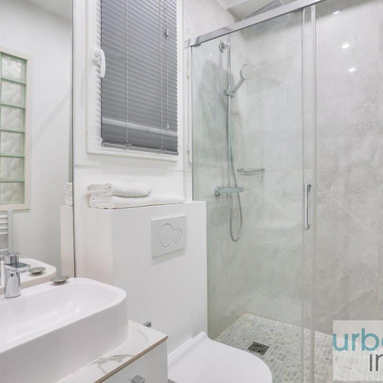 127 - Spacious 4BR in Montorgueil - Apartment - 23